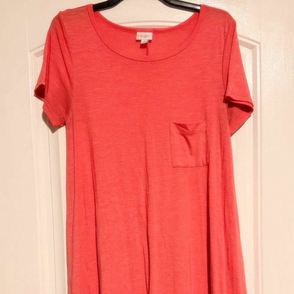 LuLaRoe Vibrant Coral Top